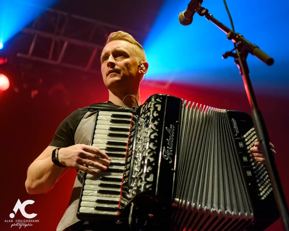 Skerryvore with City Of Inverness Pipe Band and Runrigs Iain Bayne December 2018 Ironworks Inverness November 2018 16 - Skerryvore, 7/12/2018 - Images