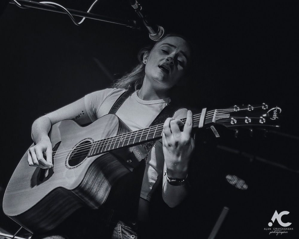 Hannah Finlayson at Tooth and Claw Inverness 10122022 image no 35 - Silvercoast, 10/12/2022 - Images