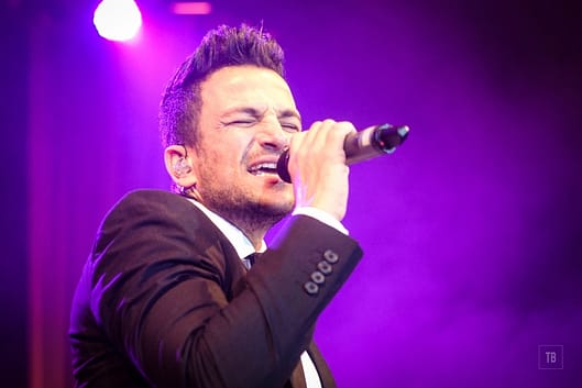 Peter Andre TBP04130 9 530x353 - Suited and Booted