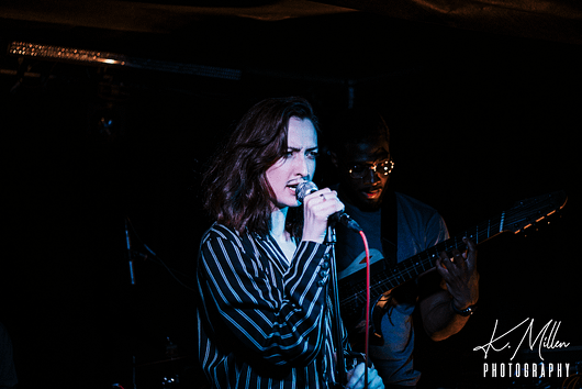 Scarlett Randle at Tooth Claw Inverness 0083 530x354 - Tenement TV Tour, 27/4/2019 - Images