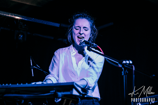 Zoe Graham at Tooth Claw Inverness 0025 530x354 - Tenement TV Tour, 27/4/2019 - Images