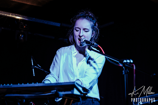 Zoe Graham at Tooth Claw Inverness 0030 530x354 - Tenement TV Tour, 27/4/2019 - Images