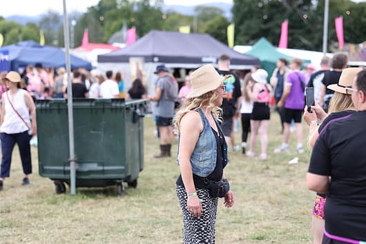 People at Belladrum 2023 by Jim Kennedy image no 2A8A2895 530x354 - Belladrum 2023 - Folk at the Fest