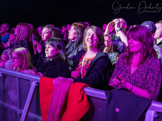 Skerryvore audience Inverness 8th December 2024 by Gordon Doherty  090307 530x398 - Skerryvore, Inverness 8/12/23 Photos